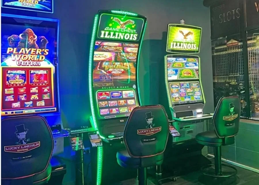 Illinois gaming burglaries, video gaming terminals, Decatur burglaries, gaming parlors, Reese Heckman, Travis Ziemer
